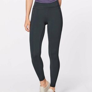 ISO of the lululemon pushing limits 7/8